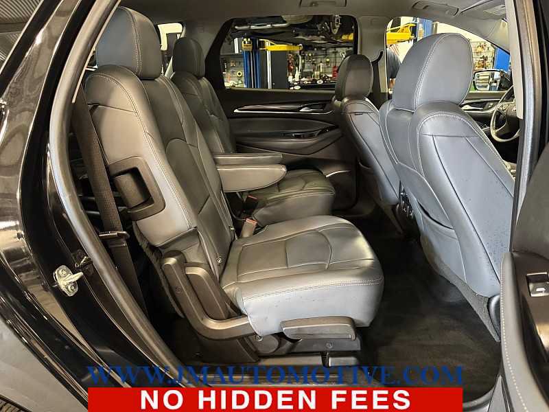 Used 2020 Buick Enclave Essence w/ Sport Touring Edition AWD/4WD image 20