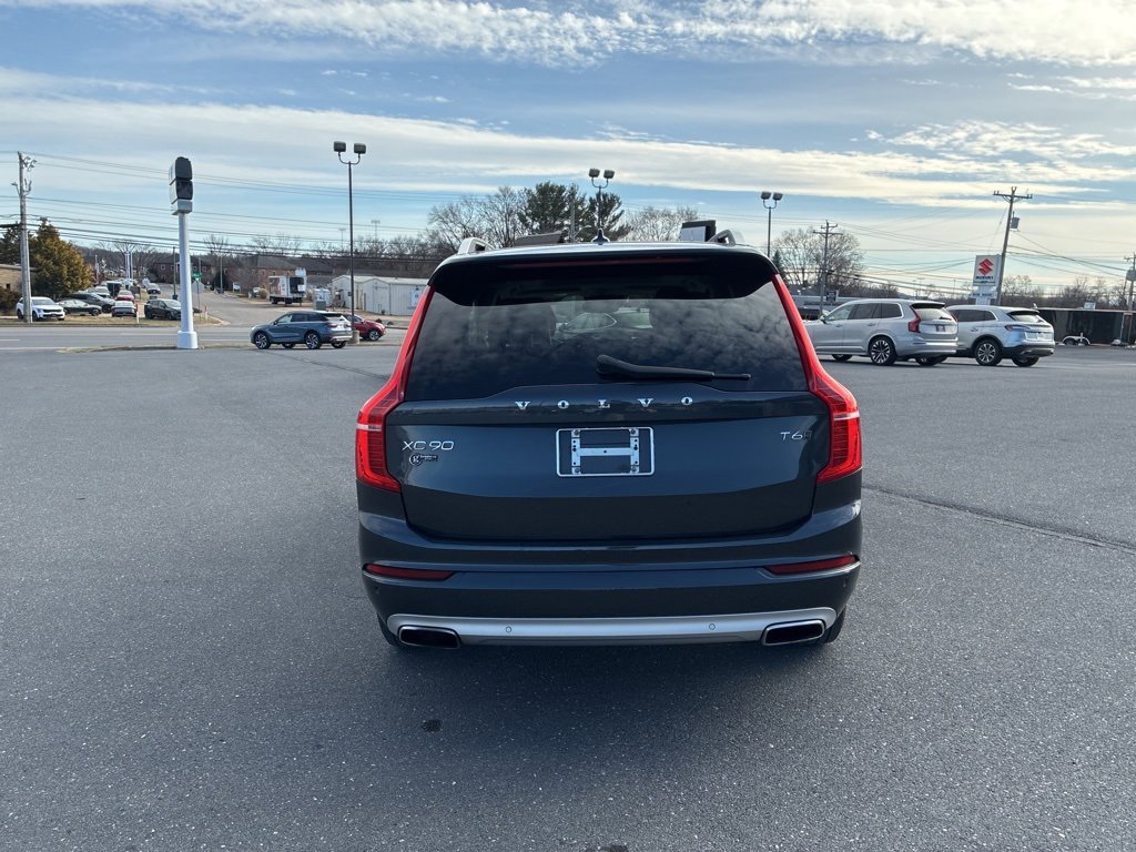 Used 2017 Volvo XC90 T6 Momentum w/ Vision Package image 7