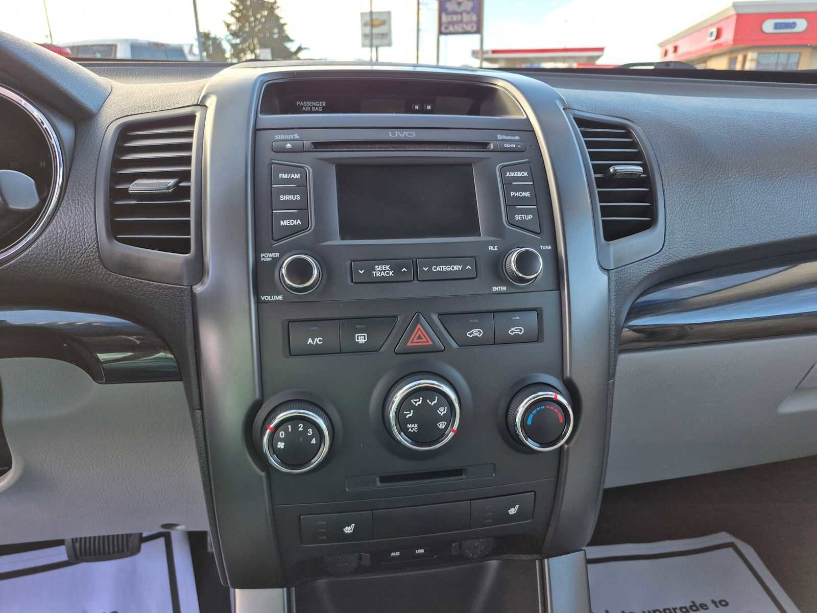 Used 2013 Kia Sorento LX w/ Convenience Pkg image 19