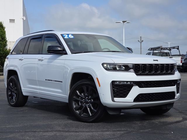 Used 2026 Jeep Grand Cherokee Limited AWD/4WD image 2