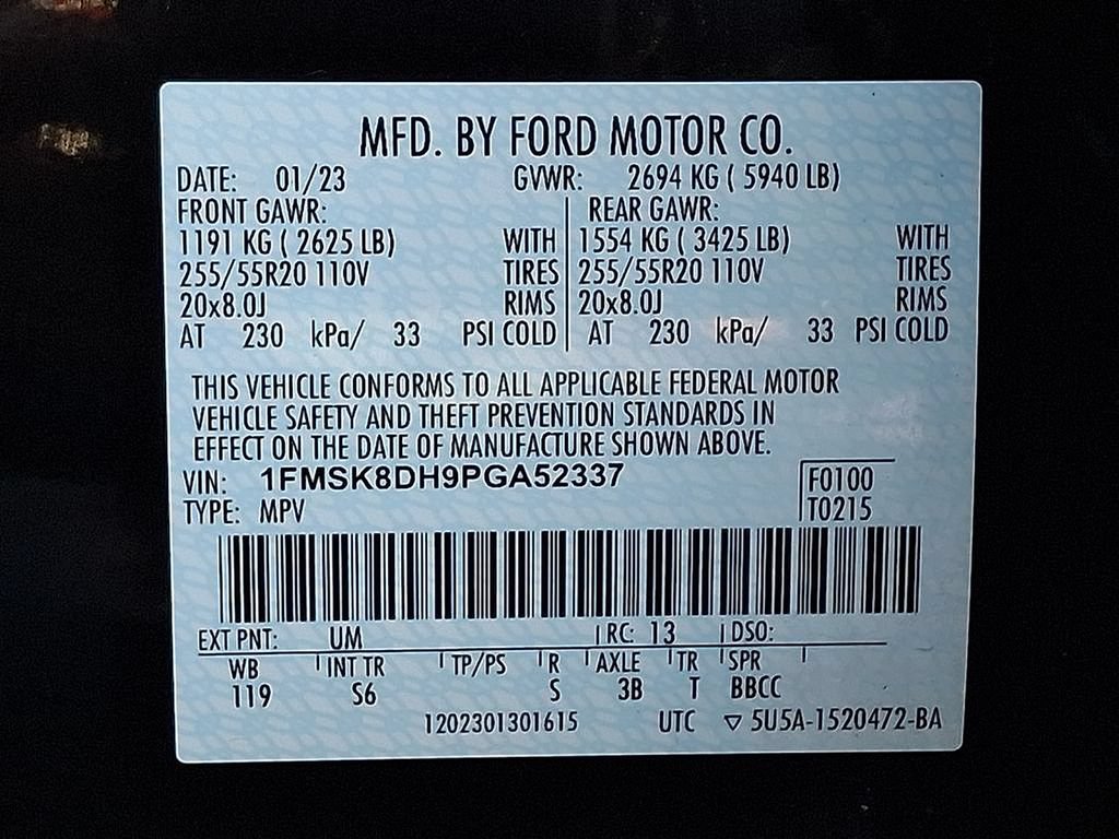 Used 2023 Ford Explorer XLT w/ Equipment Group 202A AWD/4WD image 29