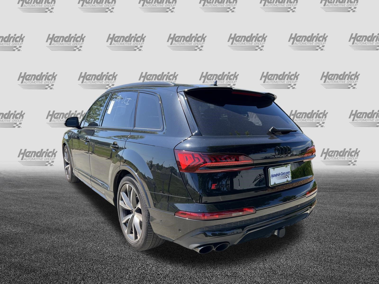 Used 2023 Audi SQ7 Prestige AWD/4WD image 8