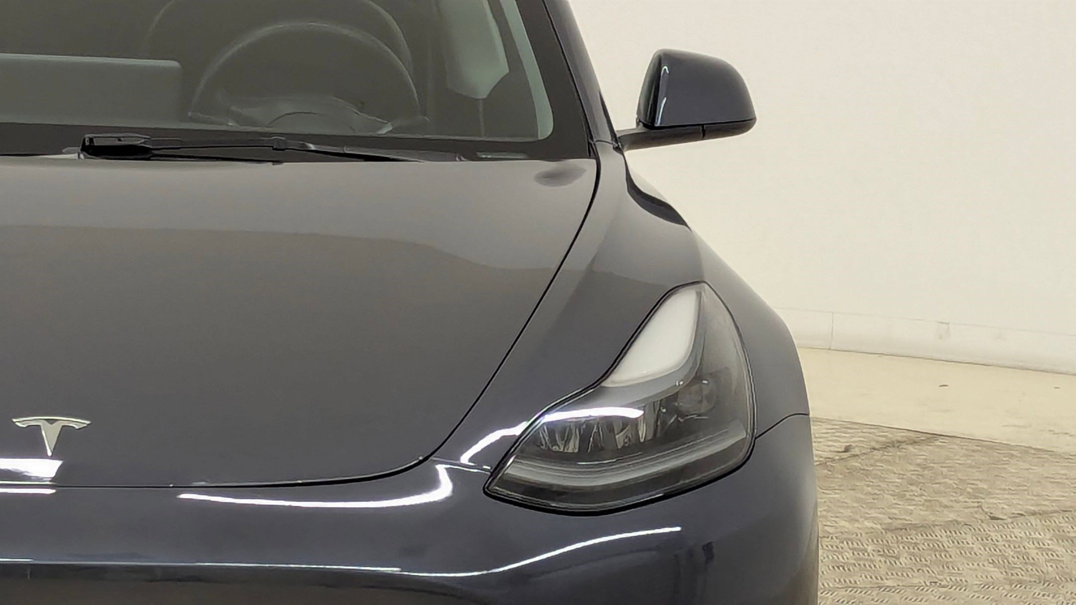 Used 2023 Tesla Model 3 Standard Range image 10