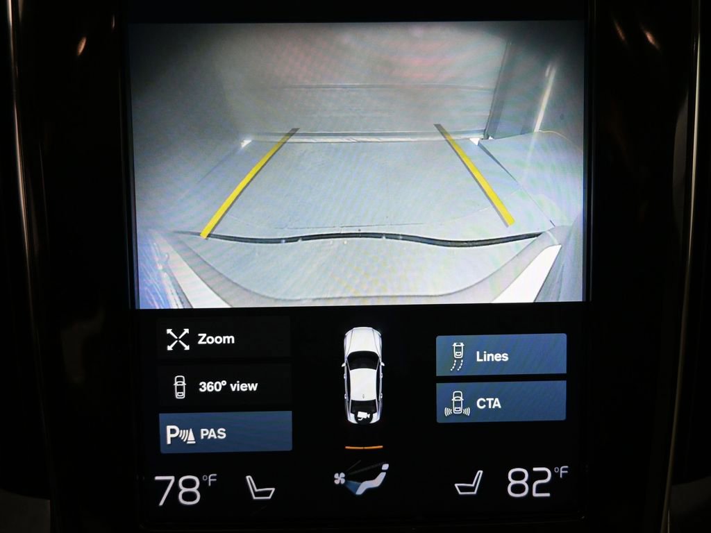 Used 2021 Volvo S60 T8 Inscription w/ Climate Package image 14