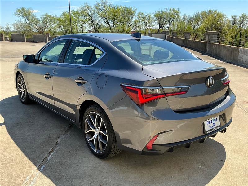 Used 2019 Acura ILX image 4