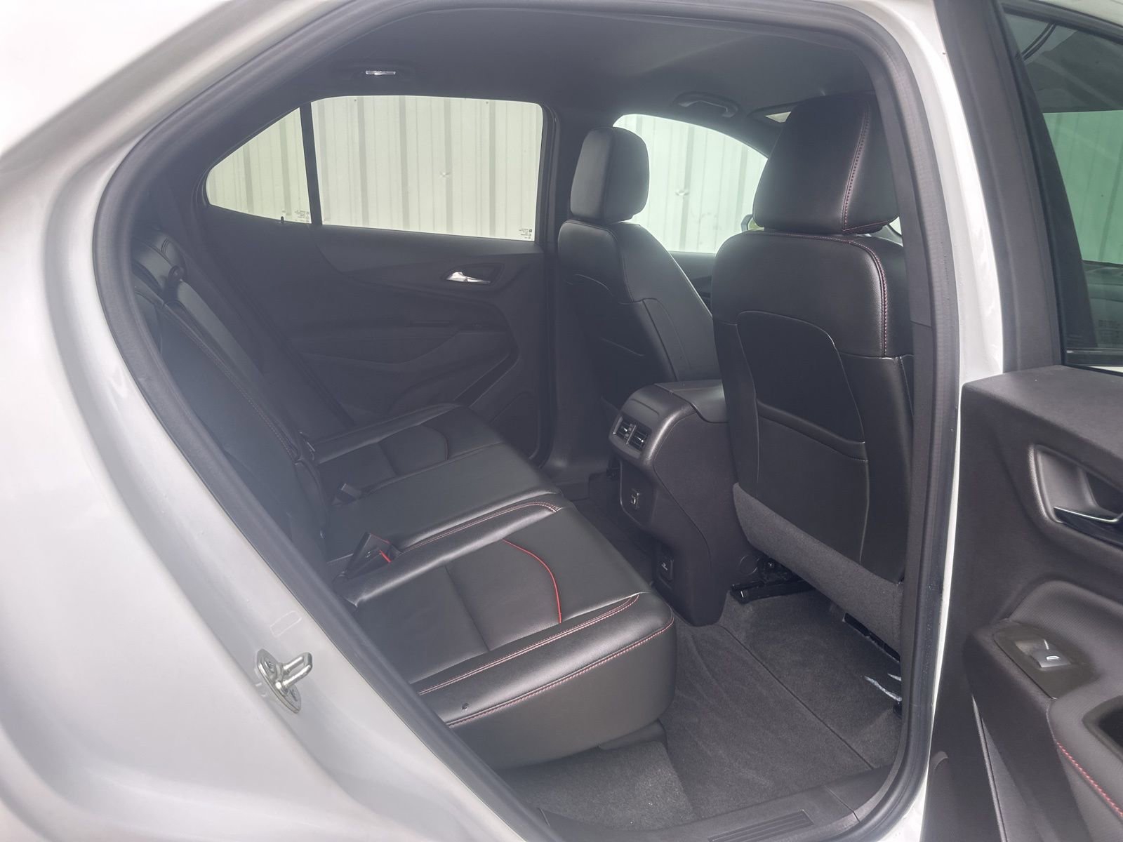 Used 2024 Chevrolet Equinox RS w/ RS Leather Package image 14