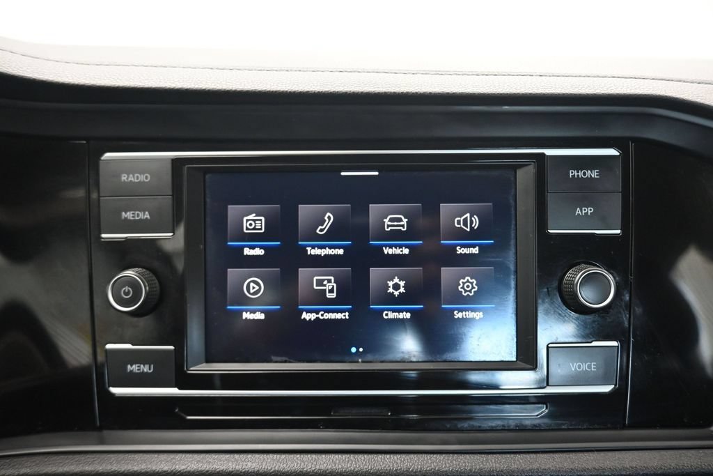 Used 2024 Volkswagen Jetta SE FWD image 16