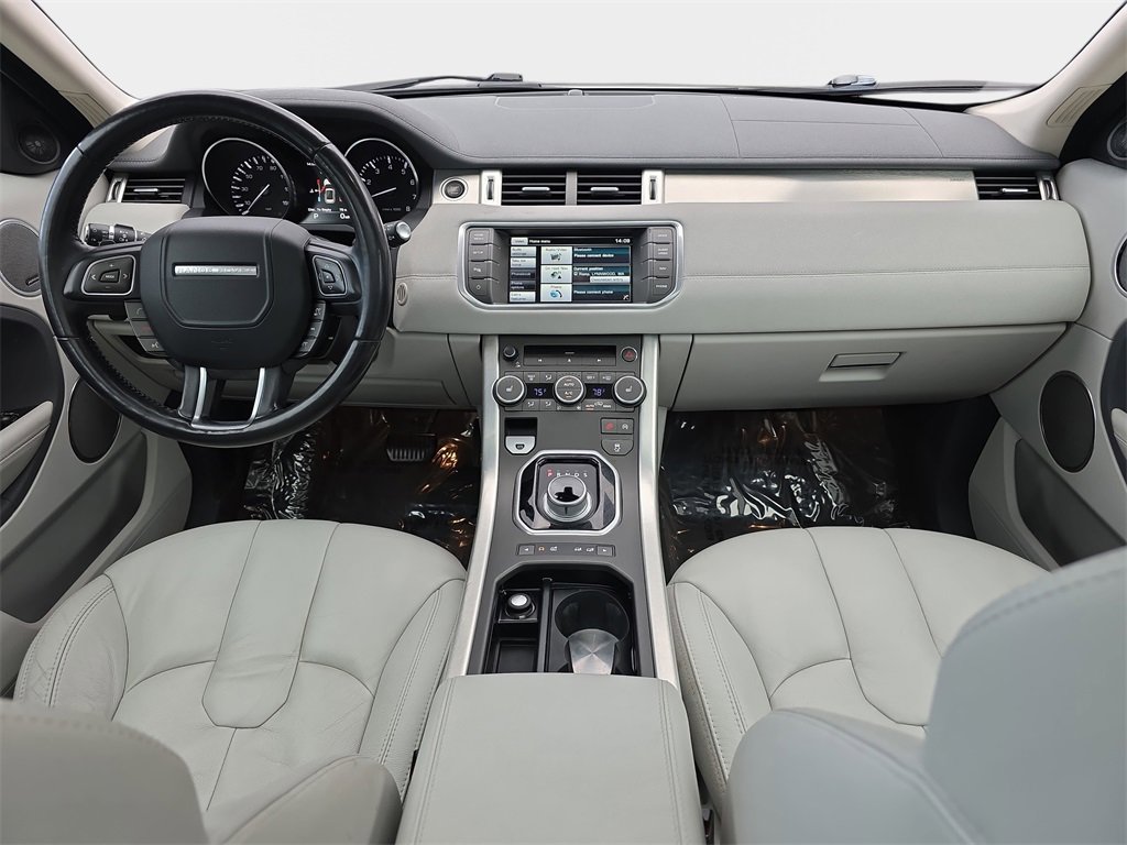 Used 2015 Land Rover Range Rover Evoque Pure Plus image 10