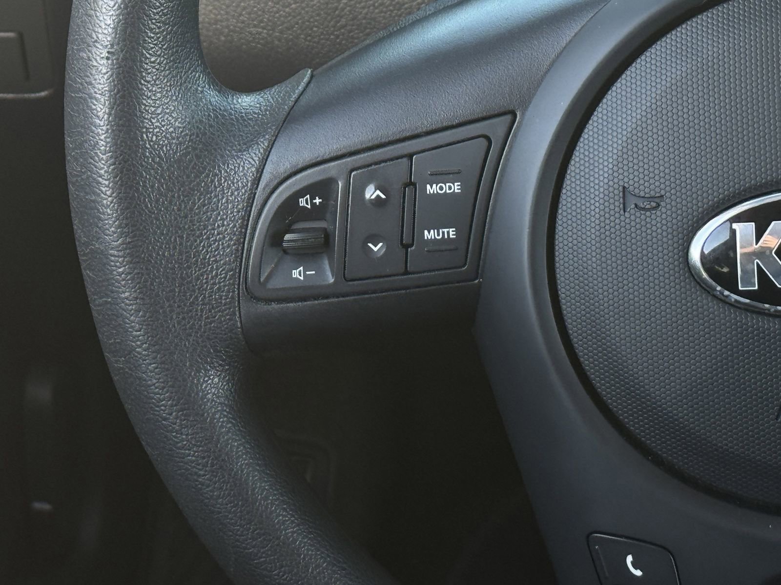 Used 2013 Kia Soul FWD image 14