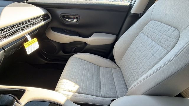 New 2026 Honda HR-V LX image 23