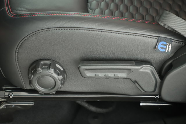 New 2026 Jeep Gladiator Rubicon w/ Safety Group image 21