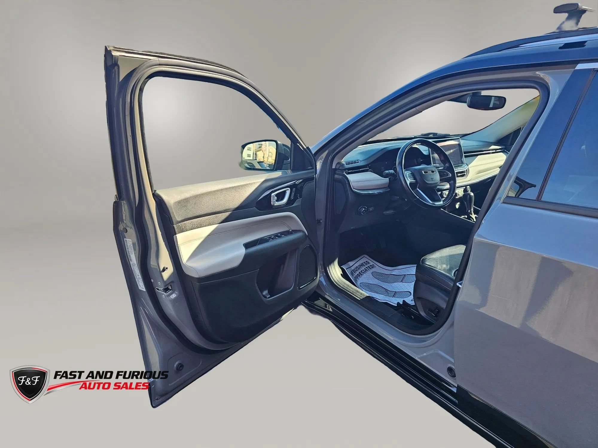 Used 2022 Jeep Compass Limited w/ Elite Group AWD/4WD image 9