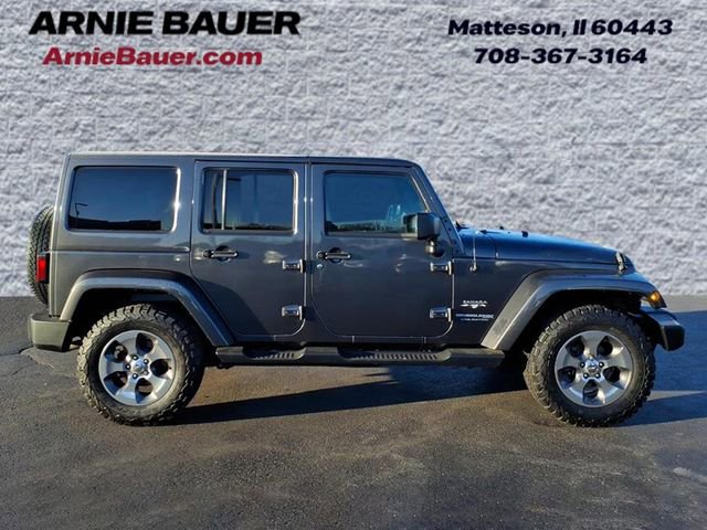 Used 2018 Jeep Wrangler Unlimited Sahara w/ Connectivity Group image 5