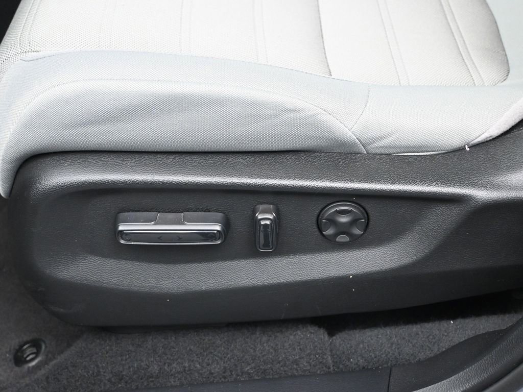 Certified 2022 Honda CR-V EX image 19
