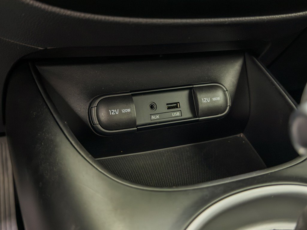 Used 2014 Kia Soul FWD image 27