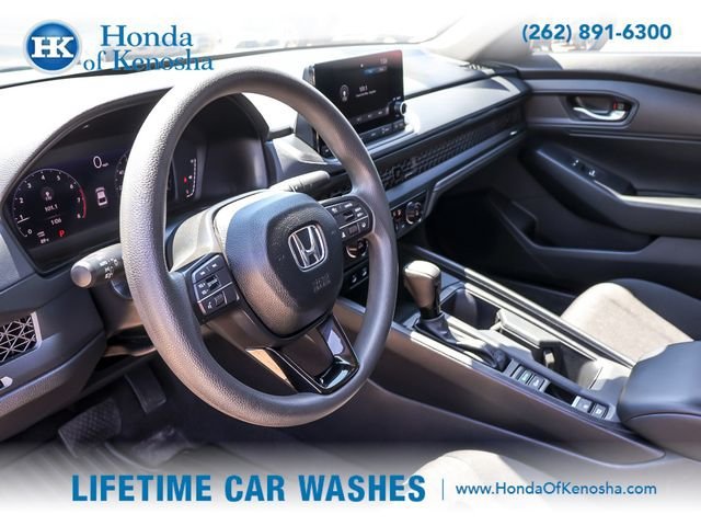 Used 2025 Honda Accord LX image 10