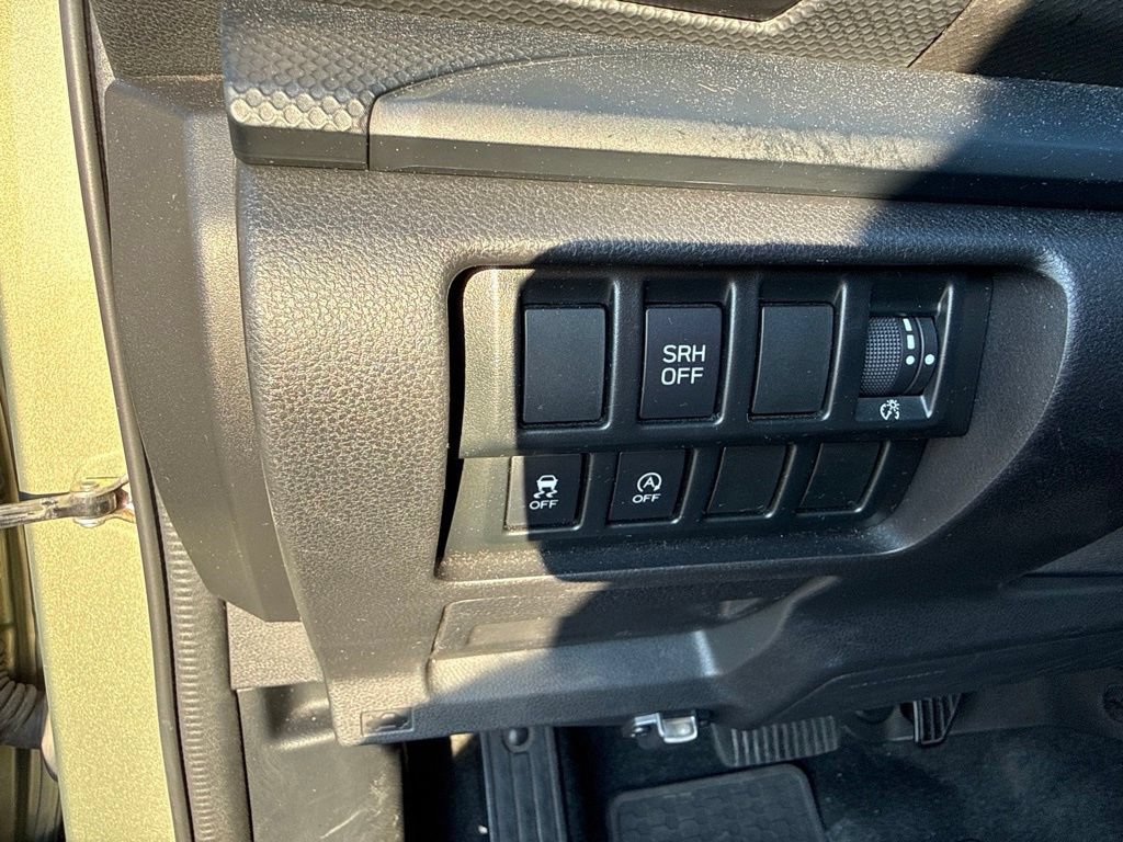 Used 2021 Subaru Forester w/ Popular Package #1 AWD/4WD image 18