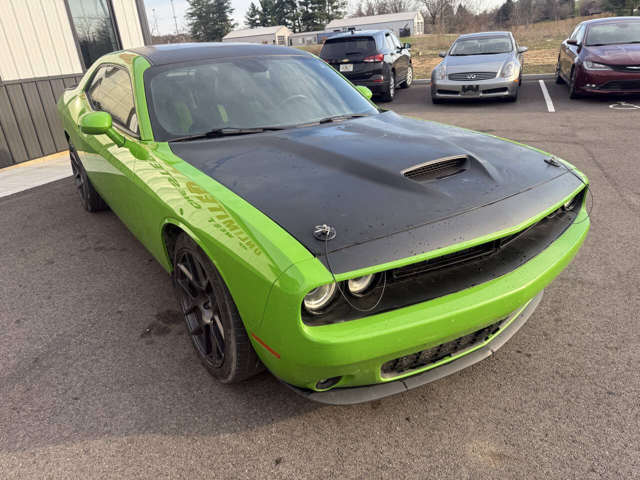 Used 2017 Dodge Challenger R/T w/ Quick Order Package 28P T/A RWD image 4
