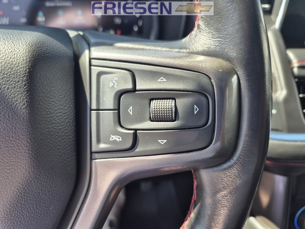 Used 2022 Chevrolet Suburban RST w/ Luxury Package image 19