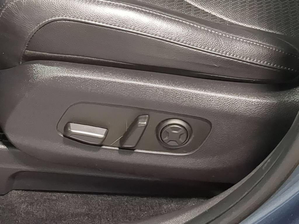 Used 2024 Kia Carnival SX Prestige FWD image 17