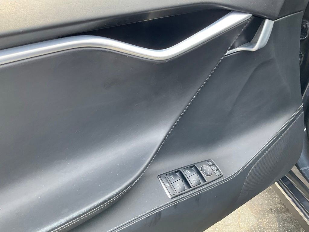 Used 2015 Tesla Model S P90D AWD/4WD image 24