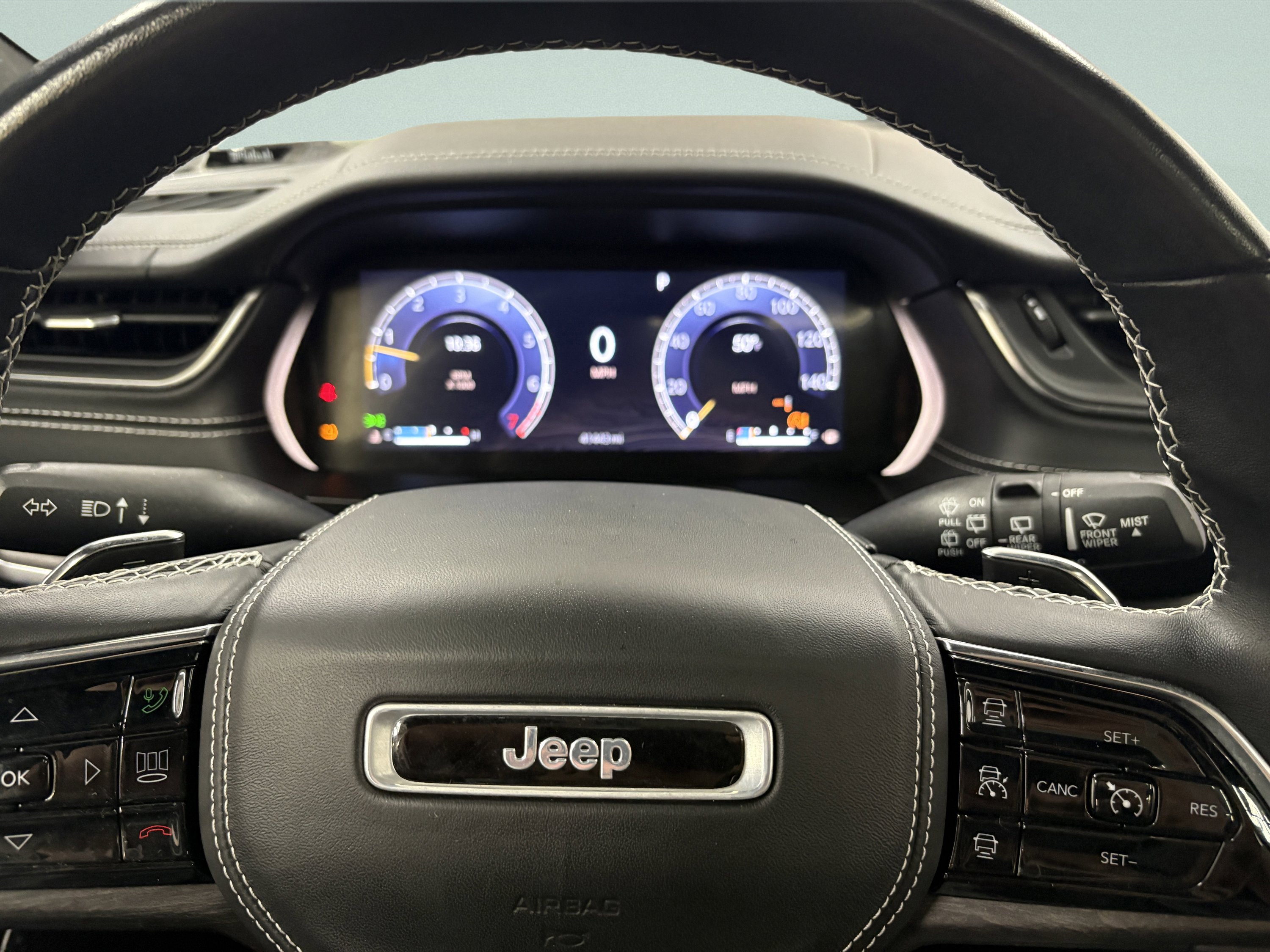 Used 2022 Jeep Grand Cherokee L Overland AWD/4WD image 40