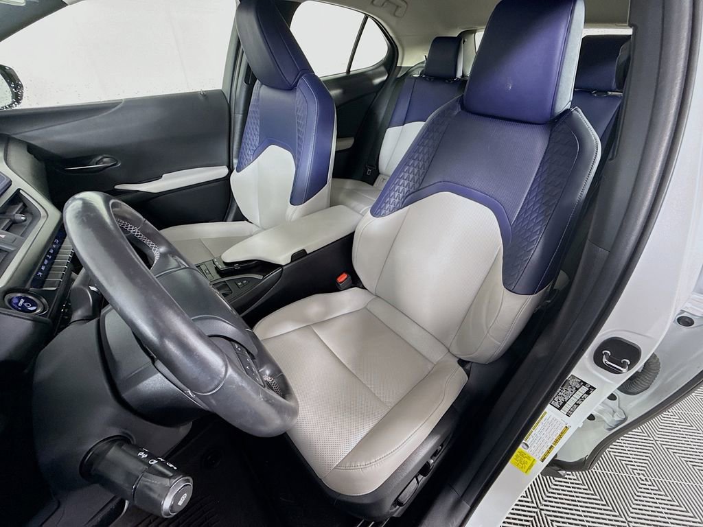 Used 2021 Lexus UX 250h w/ Premium Package image 20