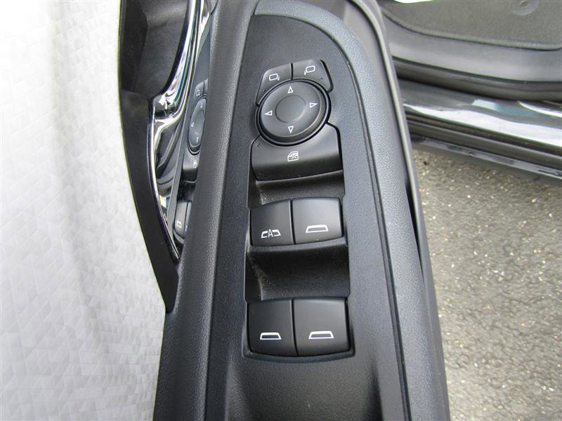 Used 2019 Chevrolet Bolt LT image 11