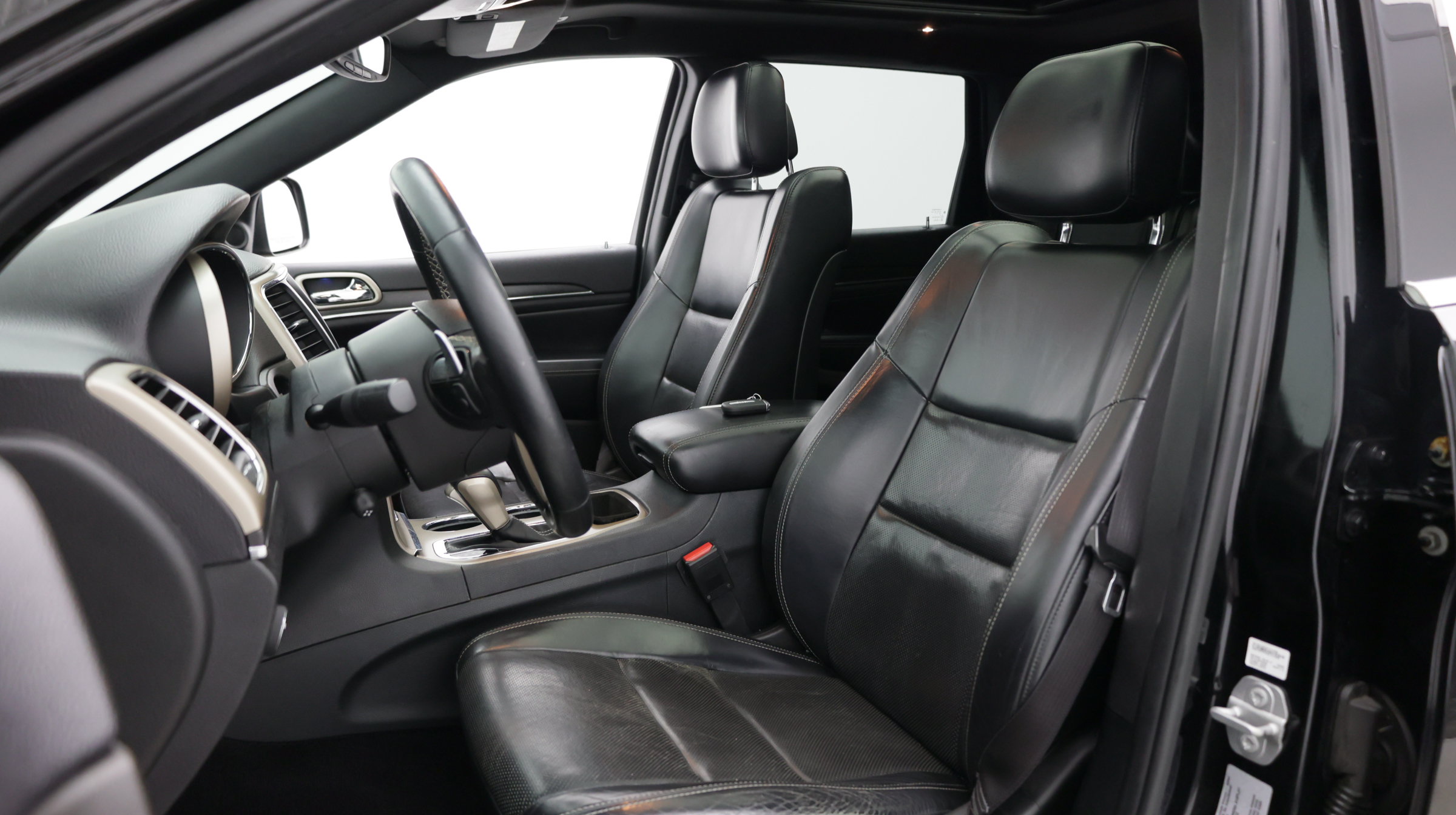 Used 2017 Jeep Grand Cherokee Limited w/ Luxury Group II RWD image 17