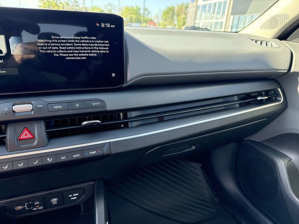 New 2026 Kia K4 LXS FWD image 10