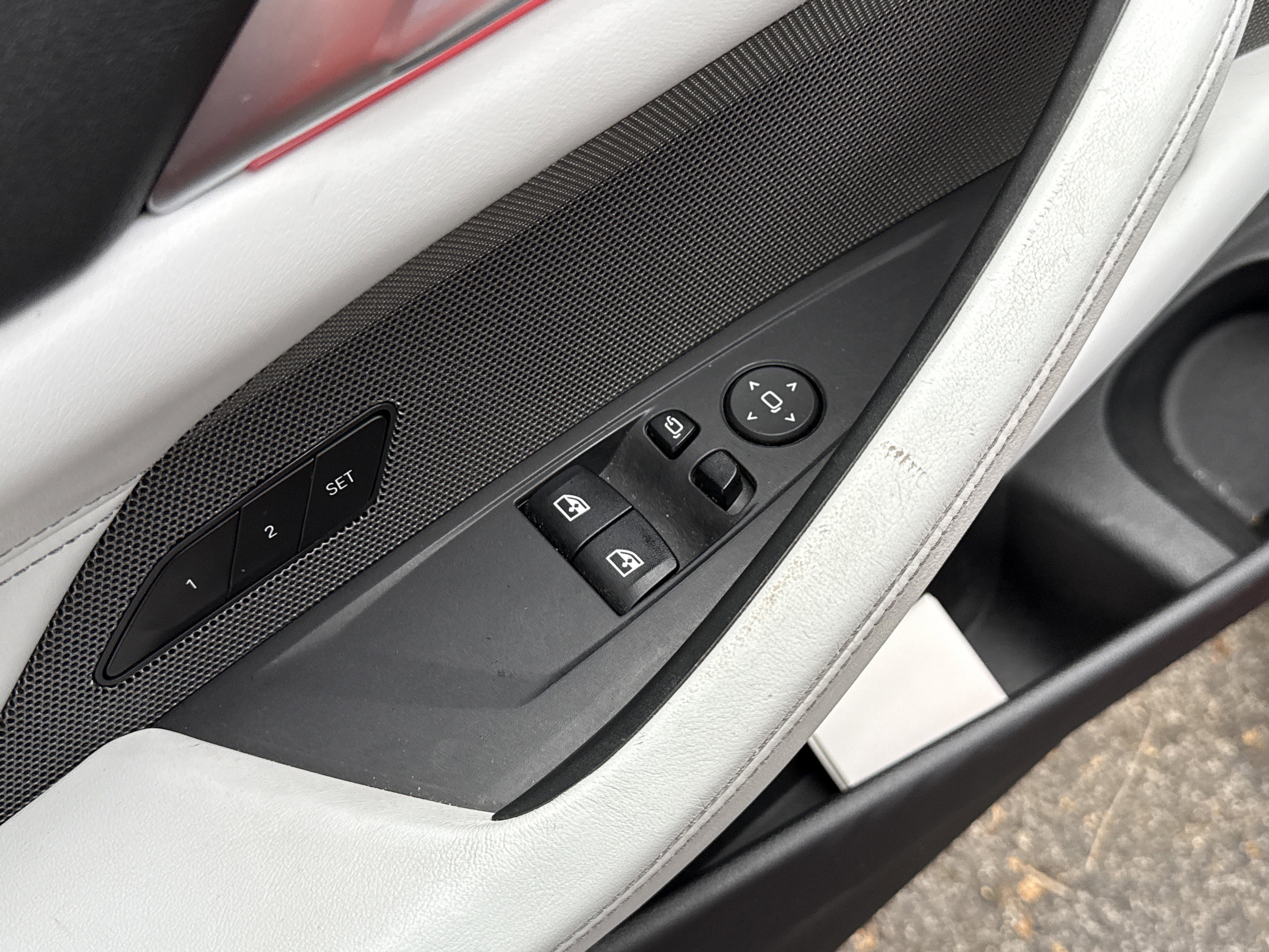 Used 2021 BMW M4 Coupe w/ Executive Package image 15