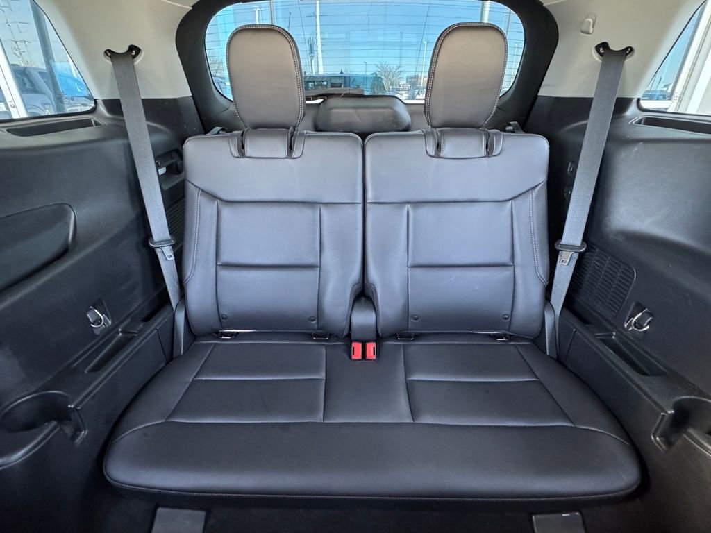 Used 2023 Ford Explorer XLT w/ Equipment Group 202A image 30