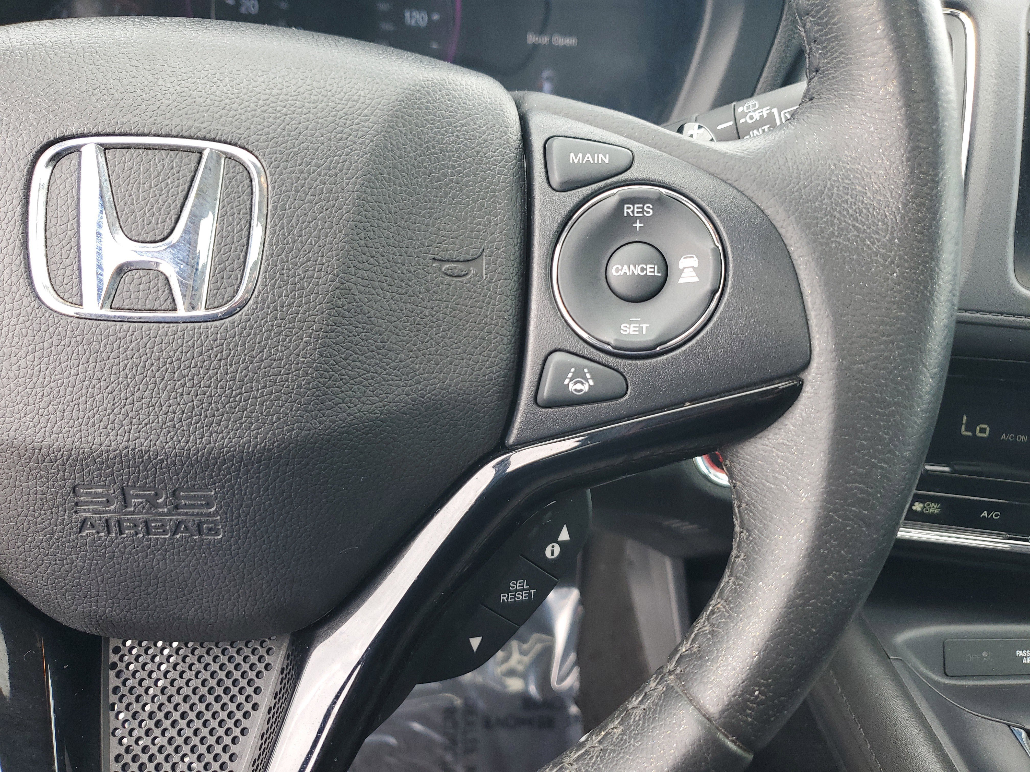 Used 2021 Honda HR-V EX-L image 21