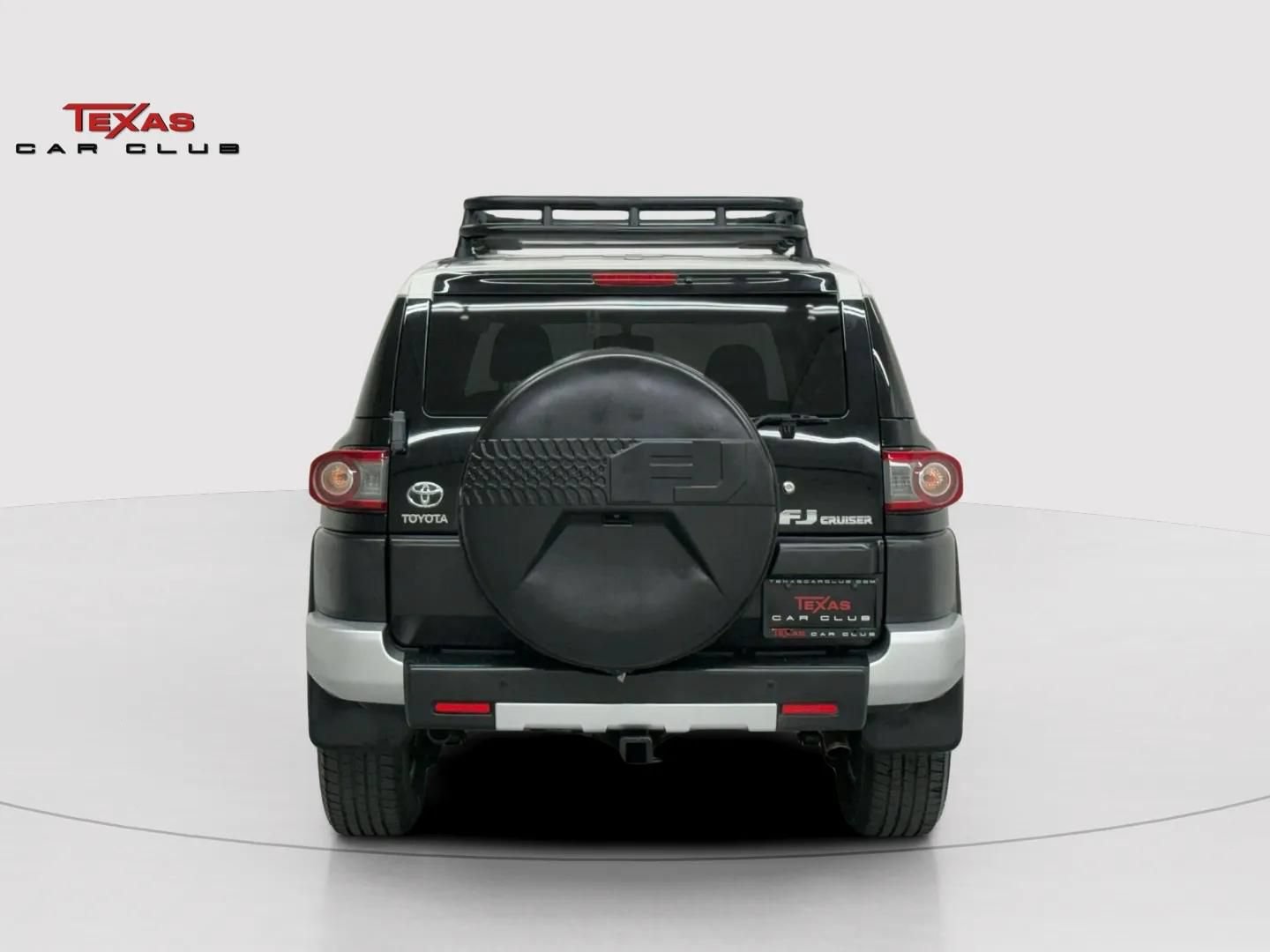 Used 2014 Toyota FJ Cruiser 4WD w/ Upgrade Package image 7