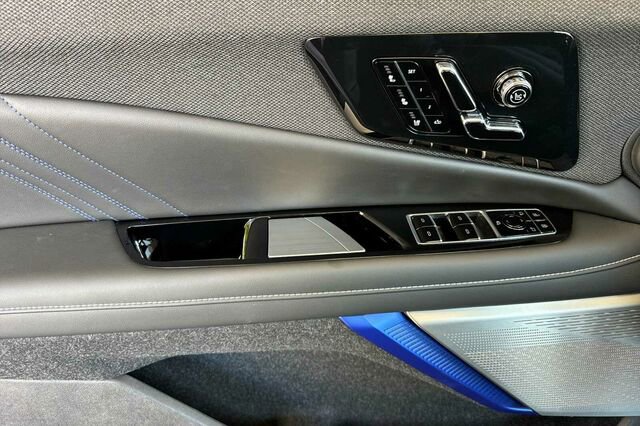 New 2026 Cadillac Optiq V w/ Magnus Launch Edition AWD/4WD image 11