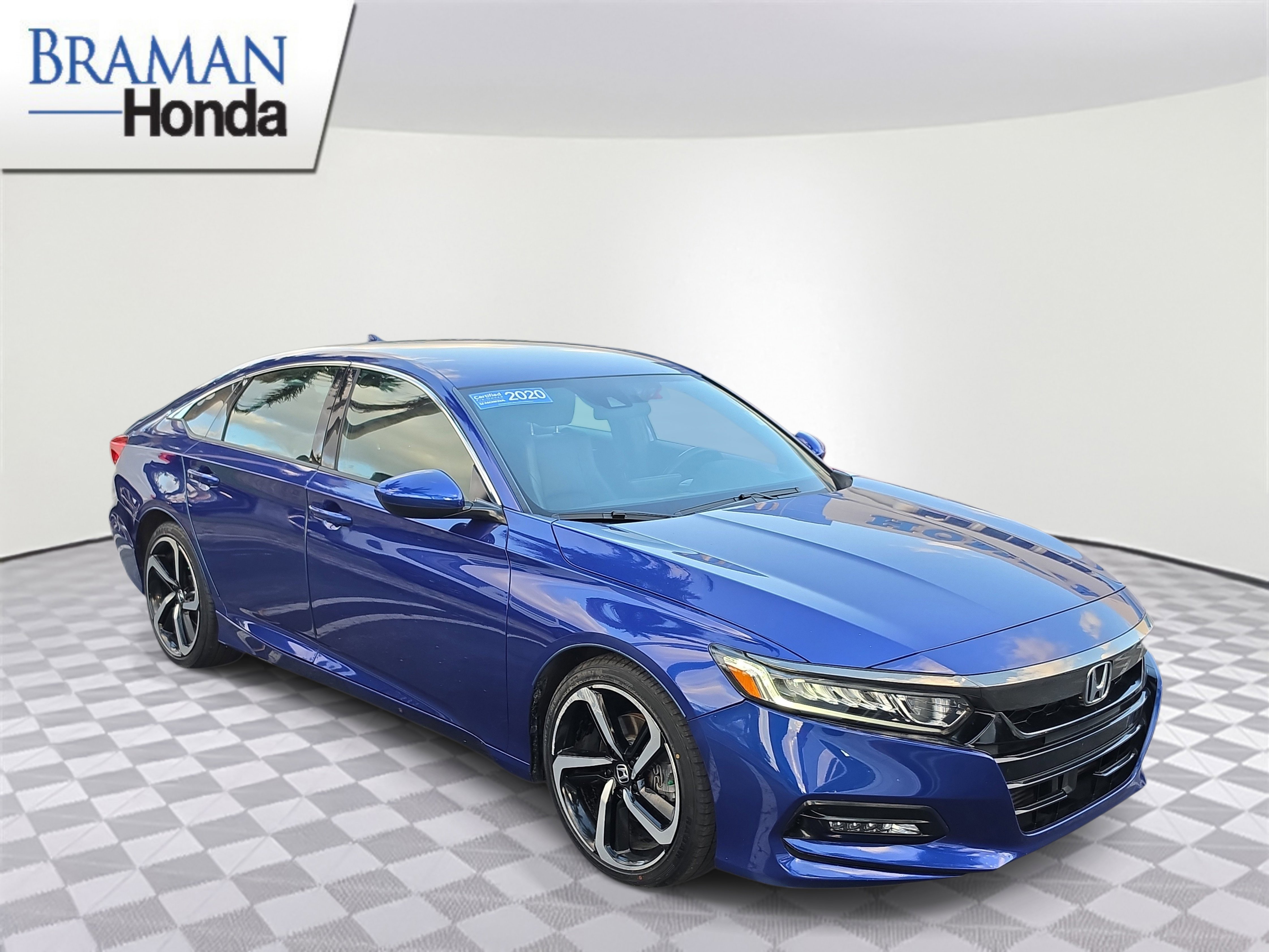 Used 2020 Honda Accord Sport image 2