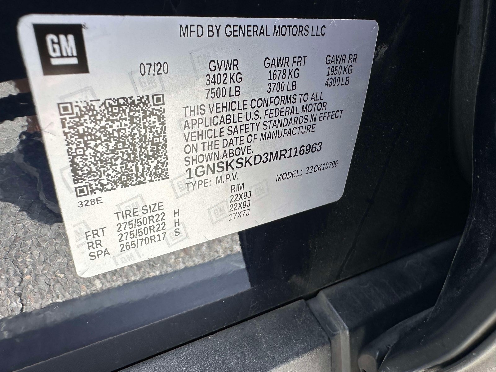 Used 2021 Chevrolet Tahoe Premier AWD/4WD image 38
