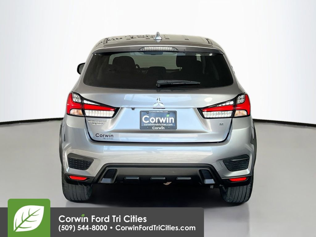 Used 2021 Mitsubishi Outlander Sport SE image 14