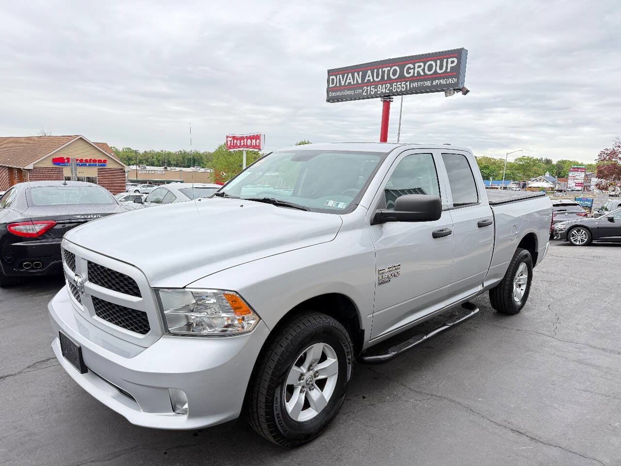 Used 2019 RAM 1500 Express AWD/4WD image 3