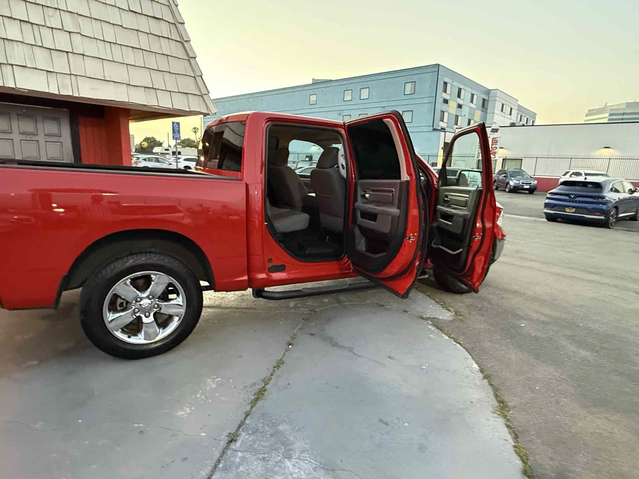 Used 2017 RAM 1500 Big Horn RWD image 81