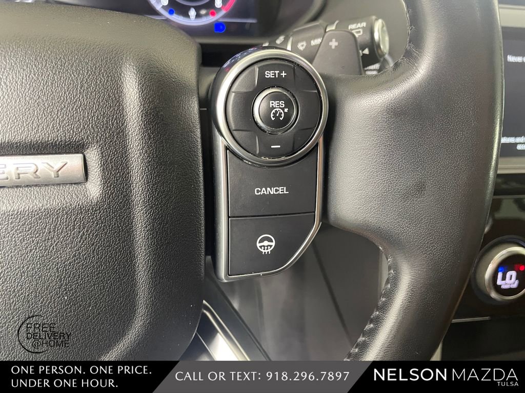 Used 2018 Land Rover Discovery HSE image 24