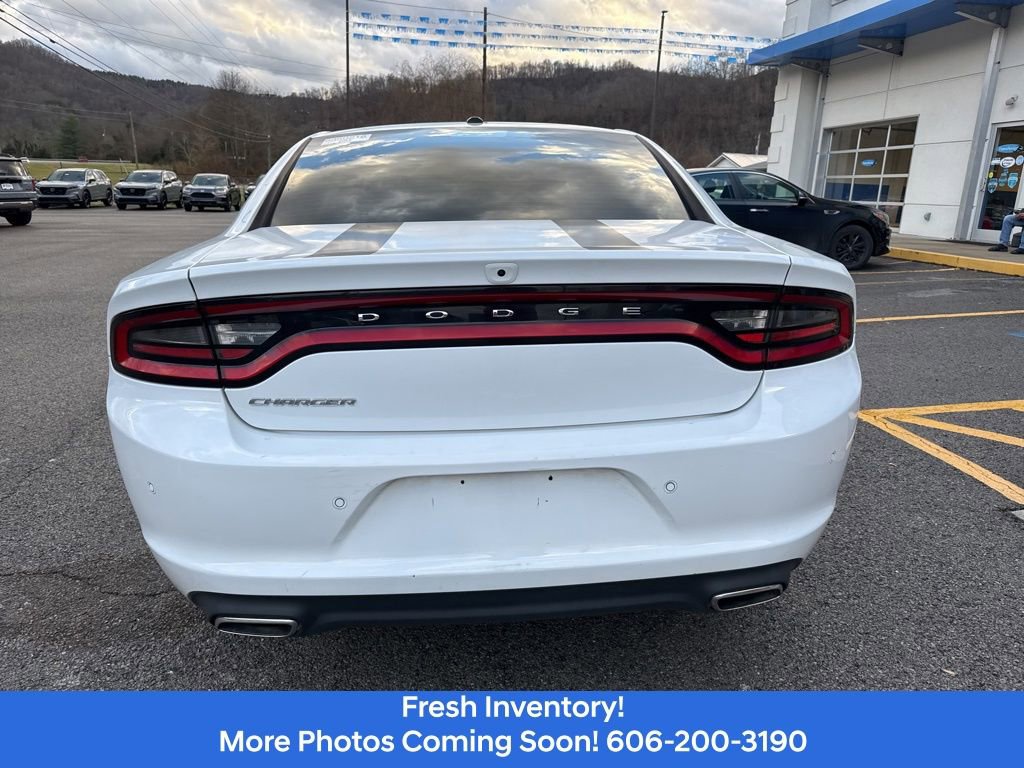 Used 2022 Dodge Charger SXT RWD image 7