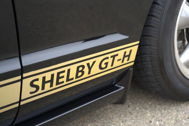 Used 2006 Ford Mustang GT Premium image 26