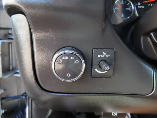Used 2018 Chevrolet Express 2500 w/ Driver Convenience Package RWD image 21