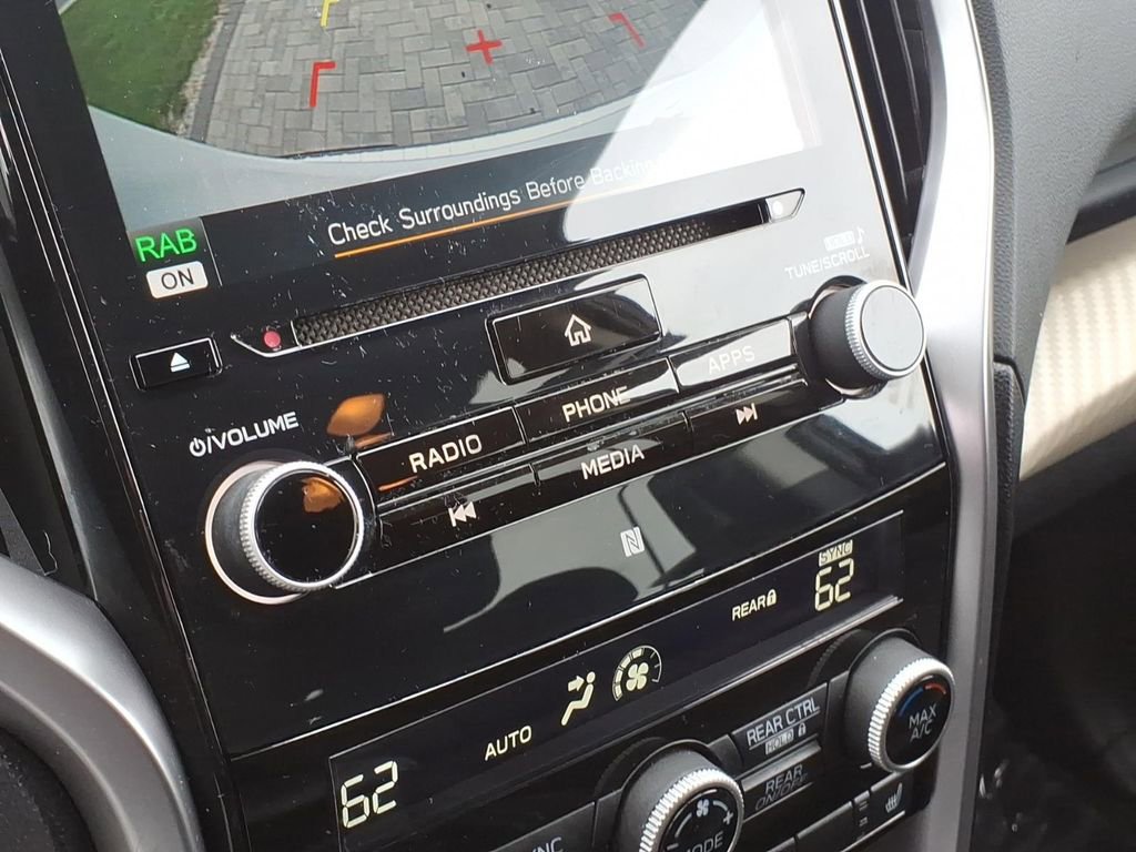 Used 2022 Subaru Ascent Premium w/ Convenience Package AWD/4WD image 11