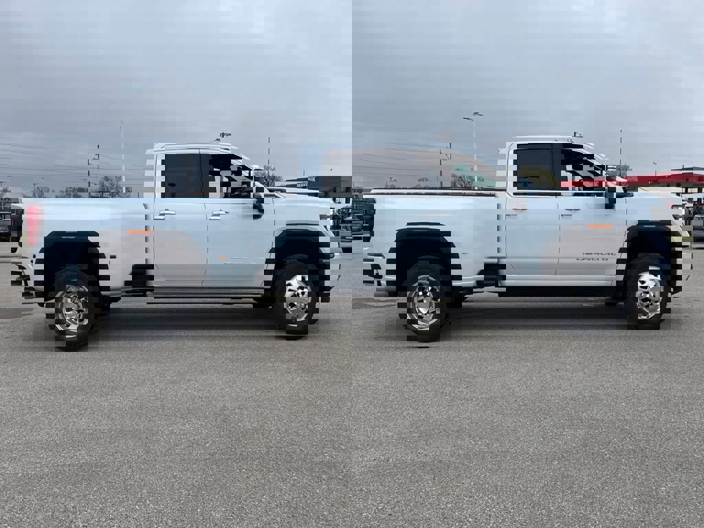 New 2026 GMC Sierra 3500 Denali Ultimate image 8