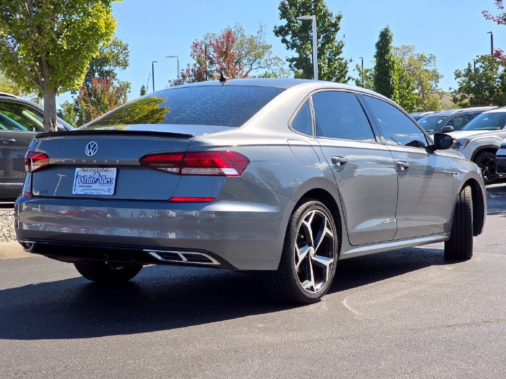 Used 2022 Volkswagen Passat 2.0T R-Line FWD image 22