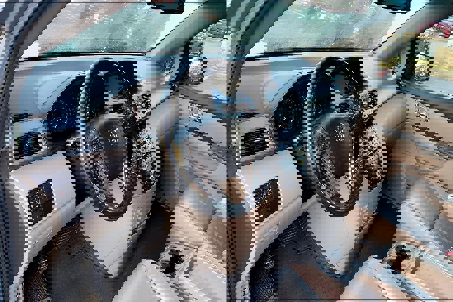 Used 2013 Honda Odyssey EX-L image 17