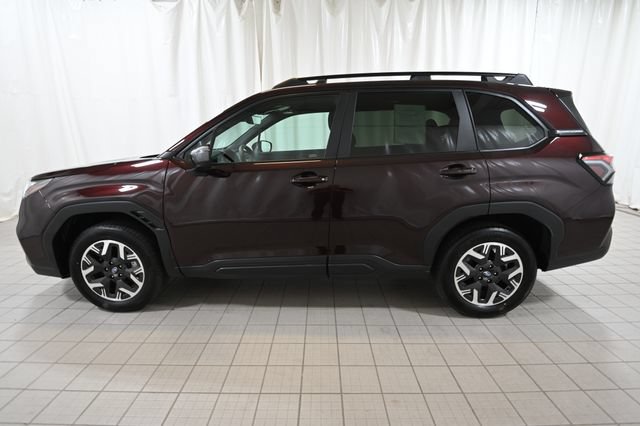 Certified 2026 Subaru Forester Premium AWD/4WD image 9