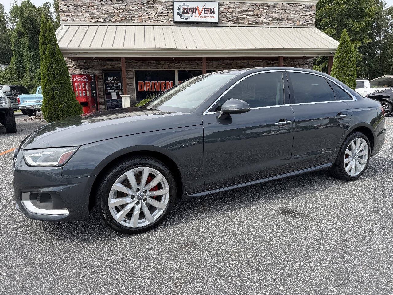 Used 2020 Audi A4 2.0T Premium w/ Convenience Package FWD image 1